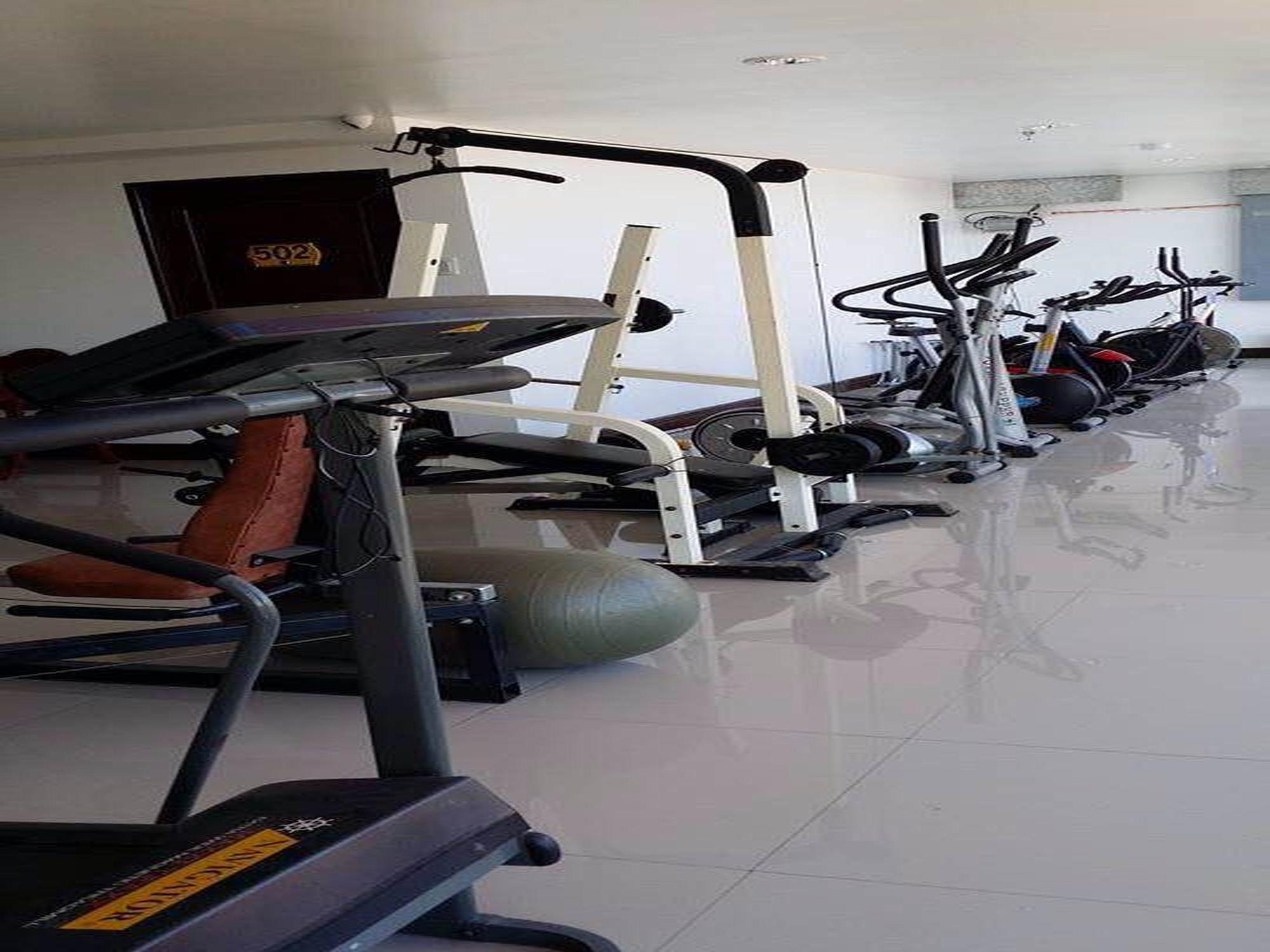 Reddoorz Plus Near Vigan City Commercial Center エクステリア 写真