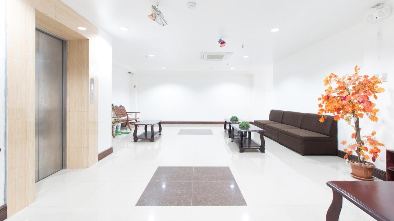 Reddoorz Plus Near Vigan City Commercial Center エクステリア 写真