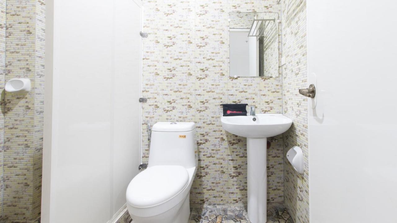 Reddoorz Plus Near Vigan City Commercial Center エクステリア 写真