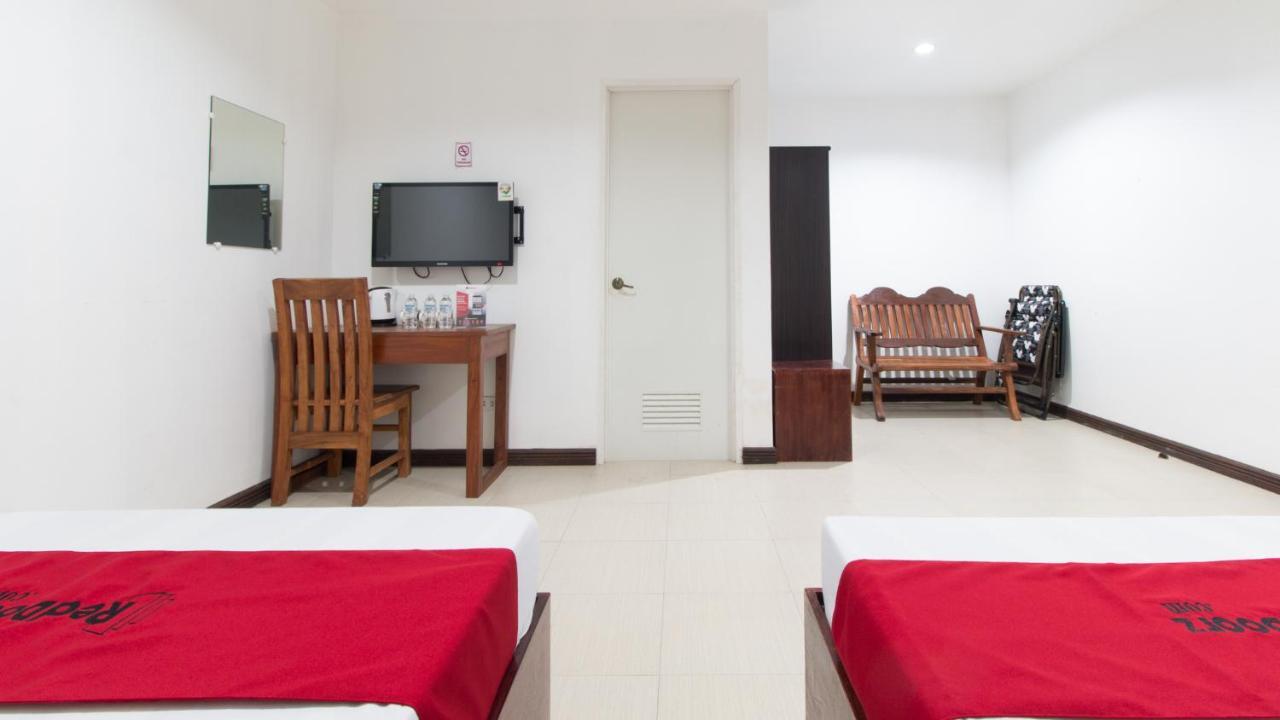 Reddoorz Plus Near Vigan City Commercial Center エクステリア 写真